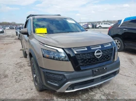 ������ Nissan Pathfinder