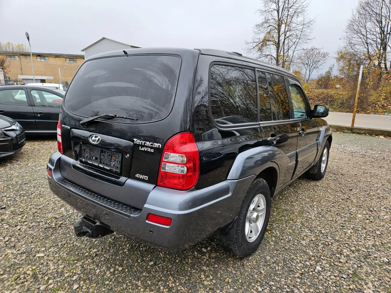 Hyundai Terracan 2.9 CRDI Facelift 4WD, снимка 3 - Автомобили и джипове - 52574608