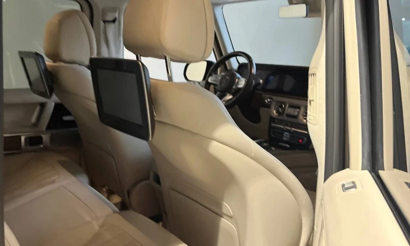 Mercedes-Benz G * AMG 63 * CARFAX * БЕЗ ПЪРВОНАЧАЛНА ВНОСКА, снимка 3 - Автомобили и джипове - 53047399