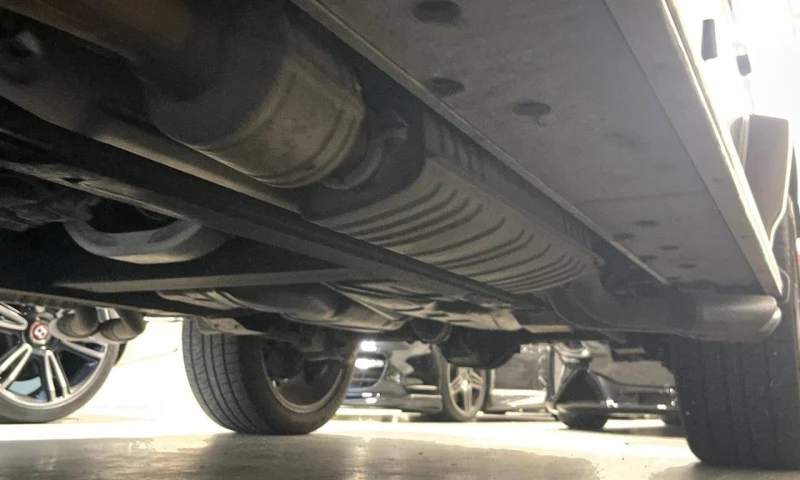 Mercedes-Benz G * AMG 63 * CARFAX * БЕЗ ПЪРВОНАЧАЛНА ВНОСКА, снимка 10 - Автомобили и джипове - 53047399