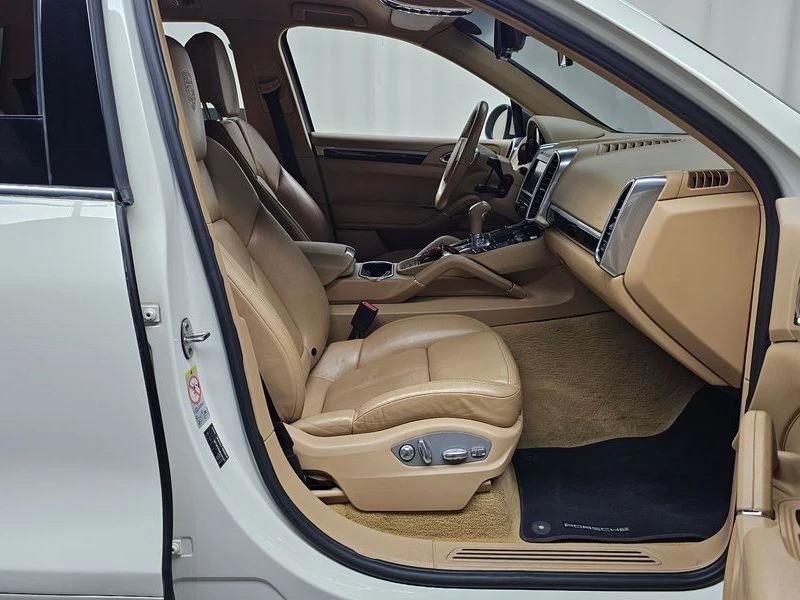 Porsche Cayenne CAS, снимка 11 - Автомобили и джипове - 56343586