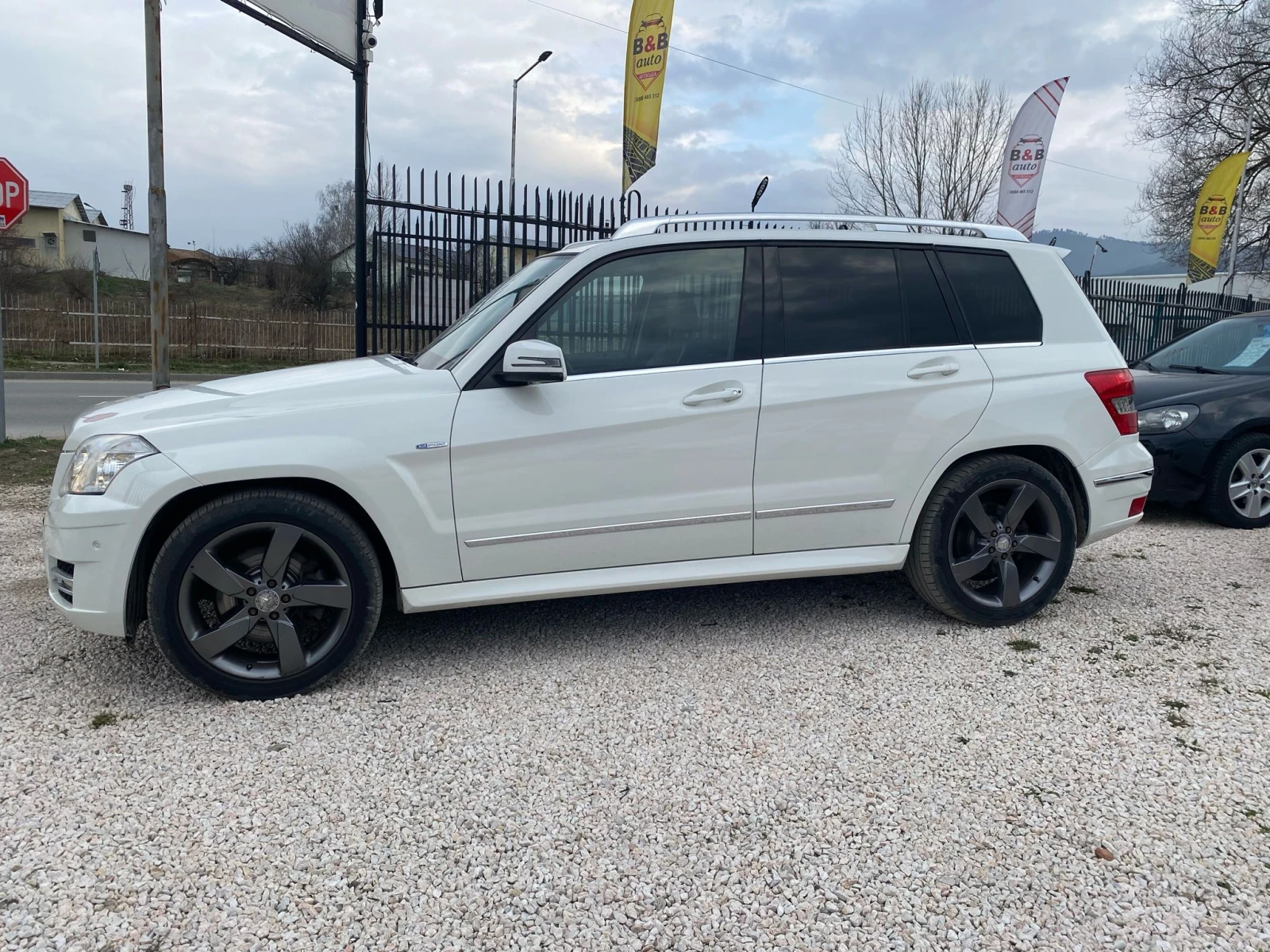 Mercedes-Benz GLK 2.2 Дизел, 4х4, Кожа, Навигация, ТОП - изображение 4