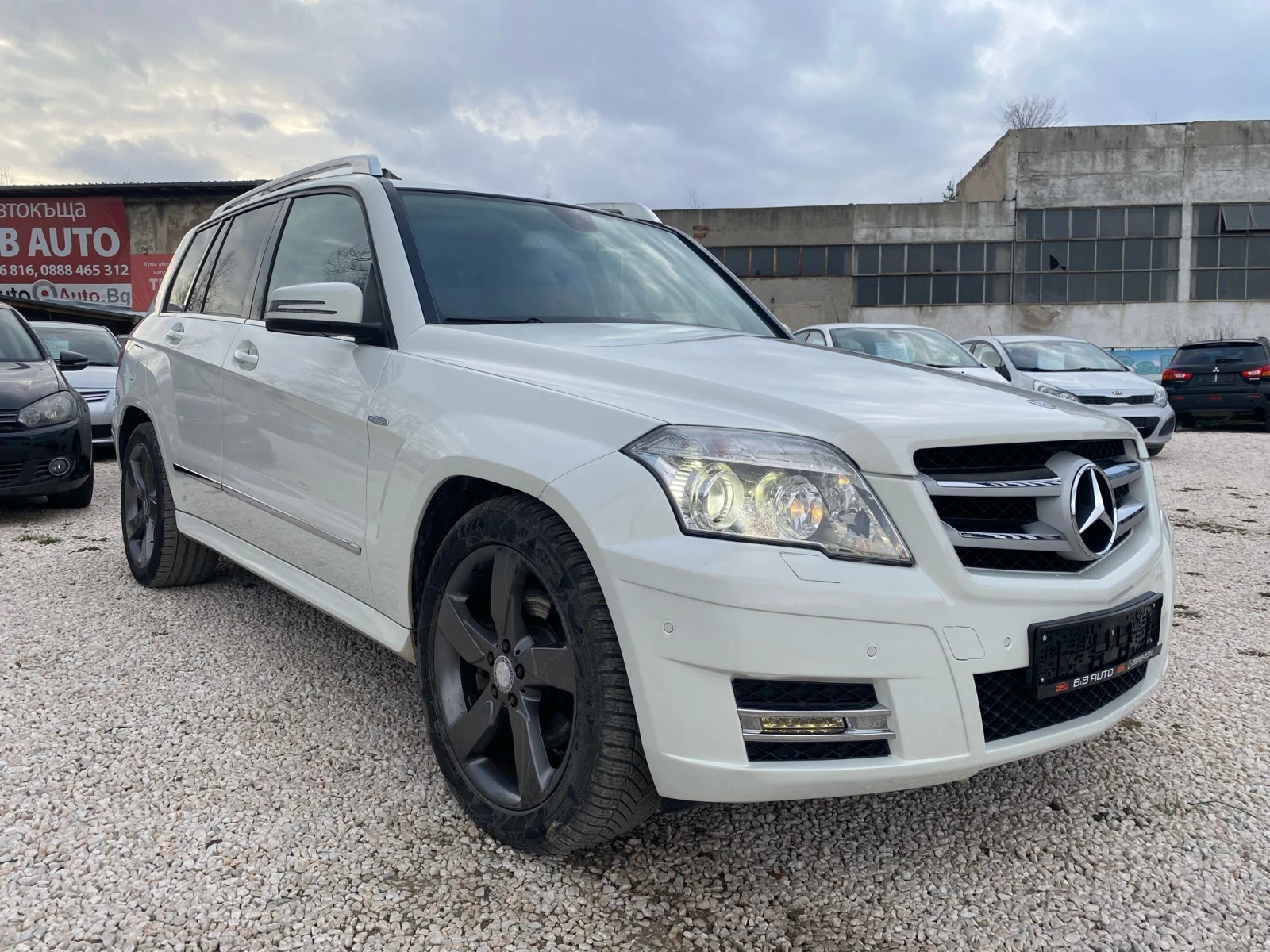 Mercedes-Benz GLK 2.2 Дизел, 4х4, Кожа, Навигация, ТОП - изображение 2