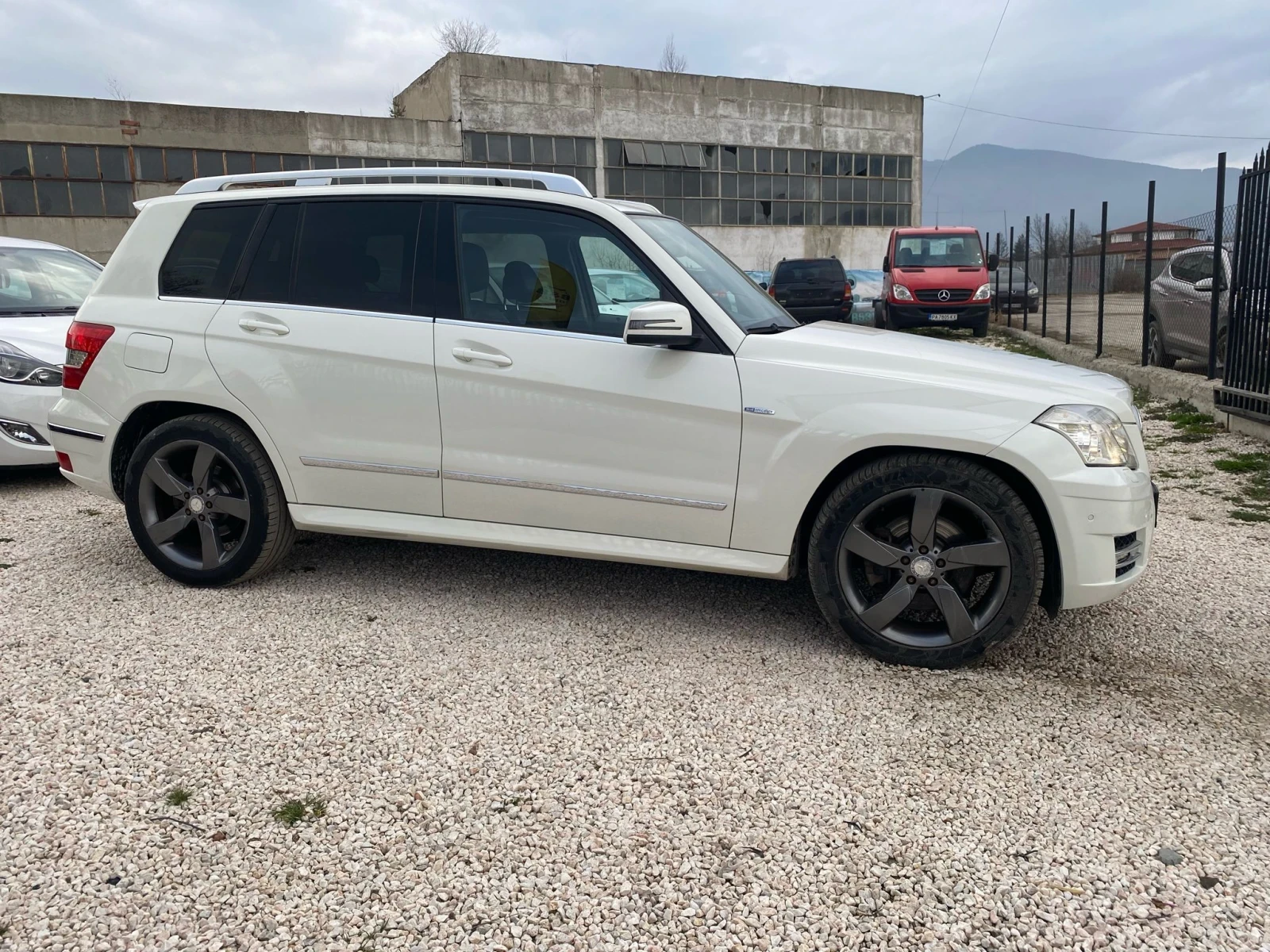 Mercedes-Benz GLK 2.2 Дизел, 4х4, Кожа, Навигация, ТОП - изображение 5