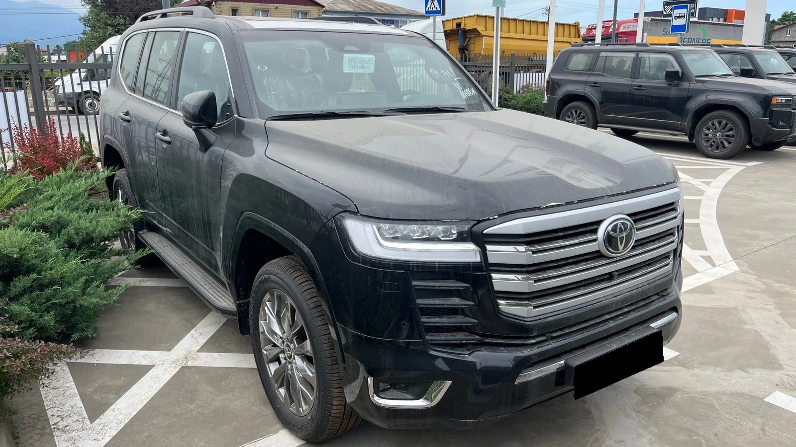 Toyota Land cruiser  300 ZX* 5- и 7- местни JBL* PANORAMA* HEAD-UP* TV - изображение 2