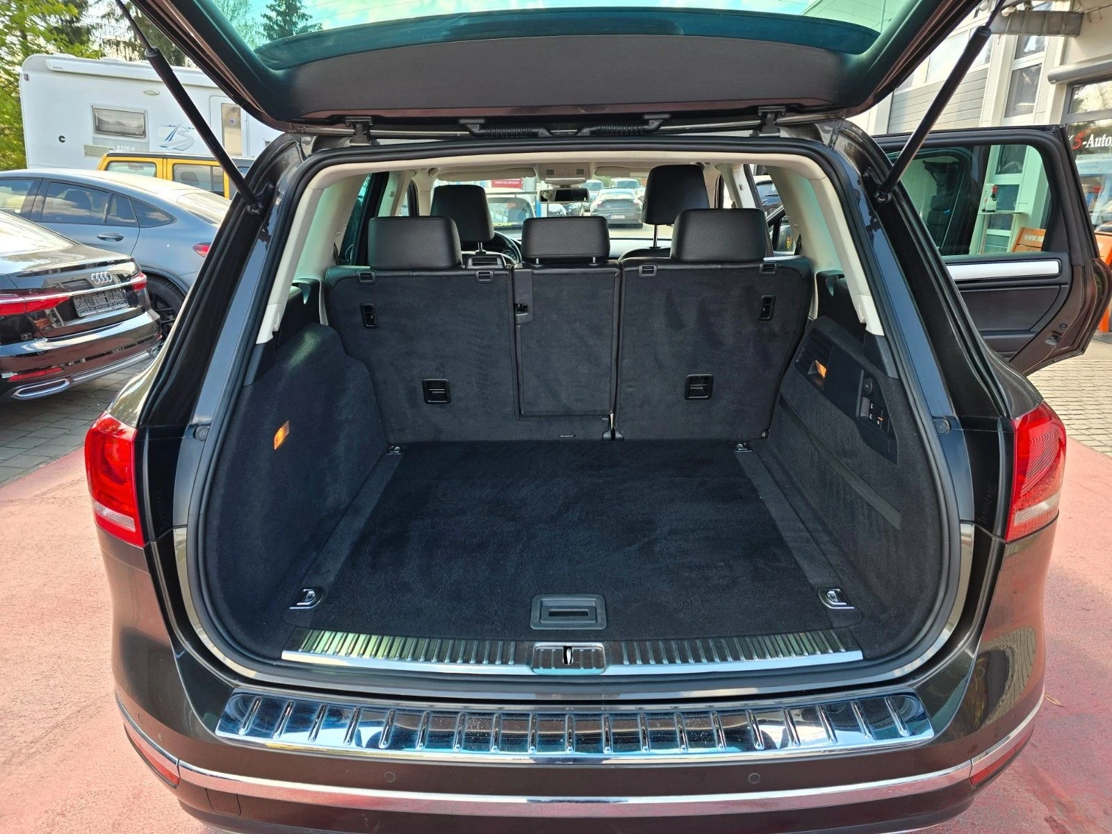 VW Touareg Фейслифт - изображение 8