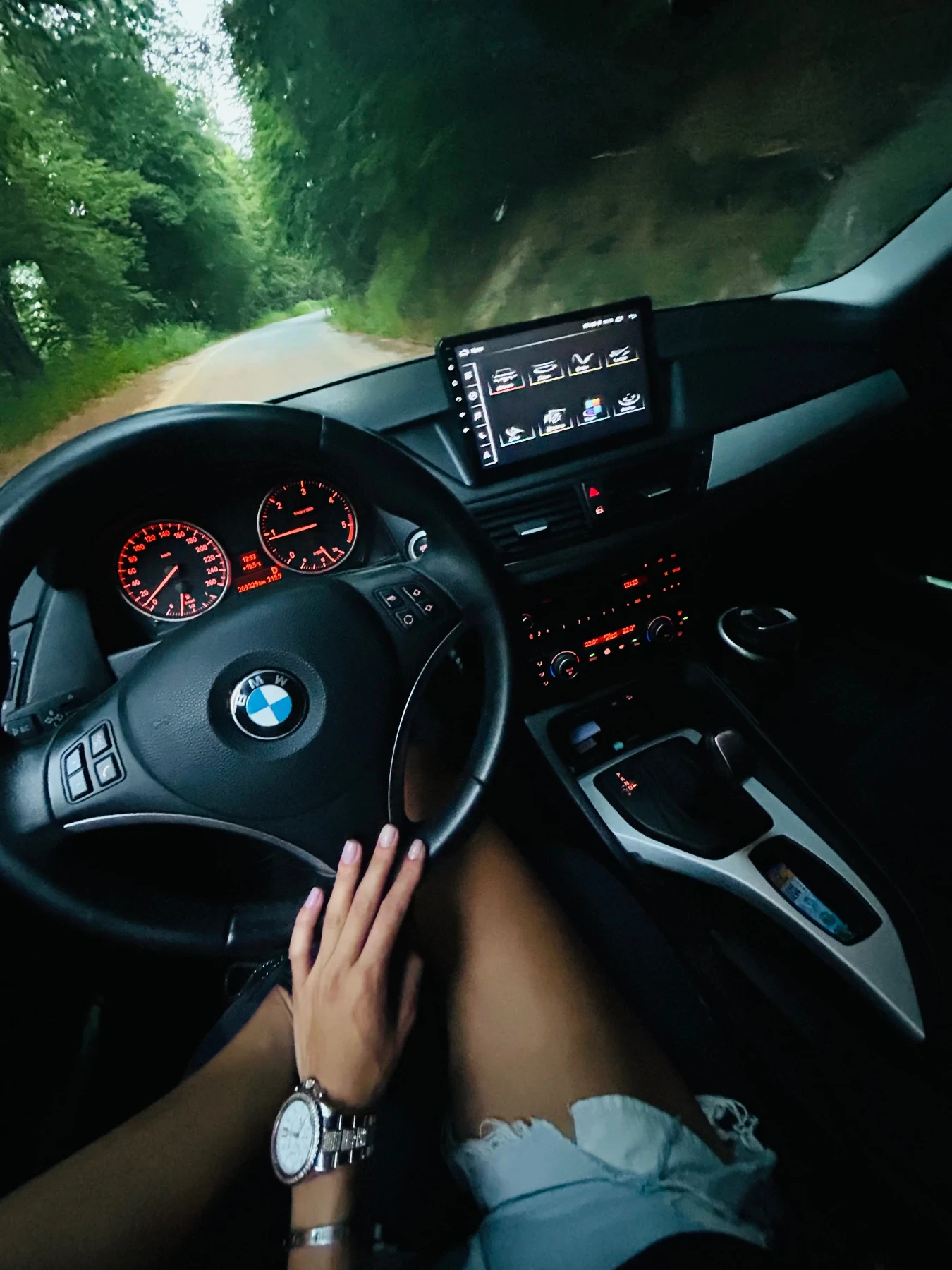 BMW X1  - изображение 7