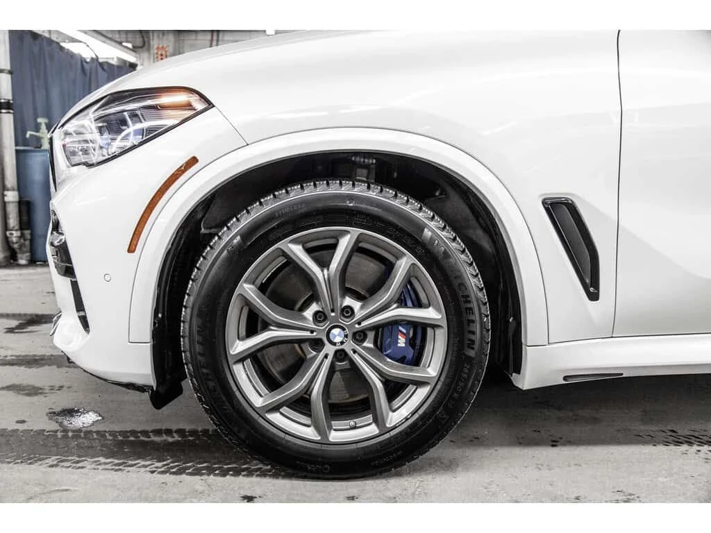 BMW X5 xDrive40i M-Sport Laser Air SUS CARFAX - изображение 6