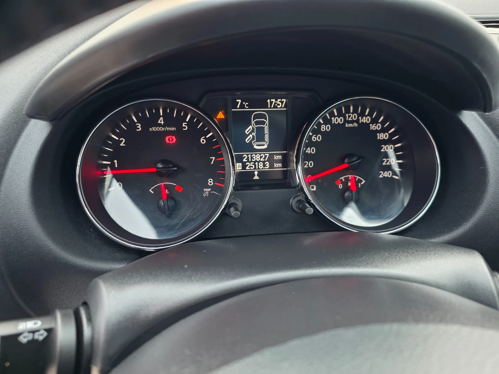 Nissan Qashqai 2.0i-141�.� EURO 5b- ���������- ��������-��������� | Mobile.bg � ����������� 9