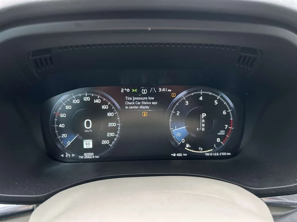 Volvo XC60 * Momentum * CARFAX * ЦЕНА ДО БГ, снимка 10 - Автомобили и джипове - 54115278