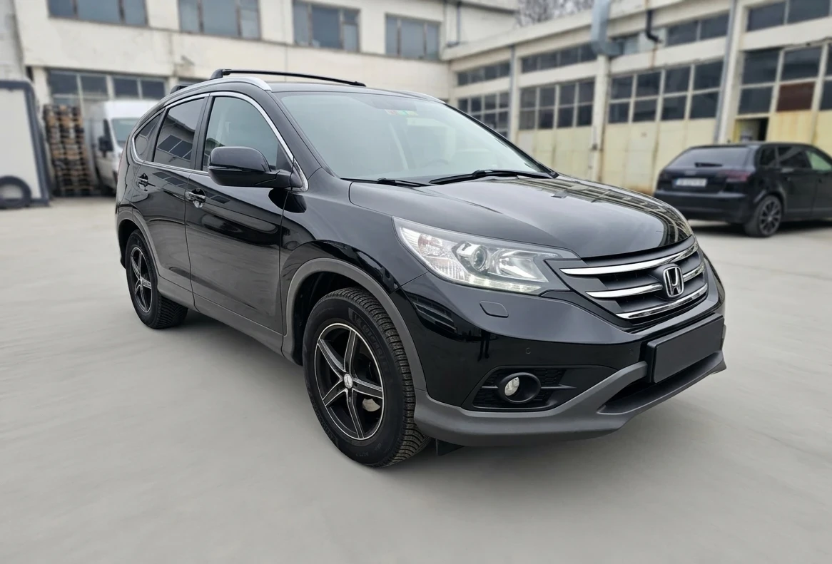 Honda Cr-v 2.0i Швейцария, снимка 3 - Автомобили и джипове - 54157357