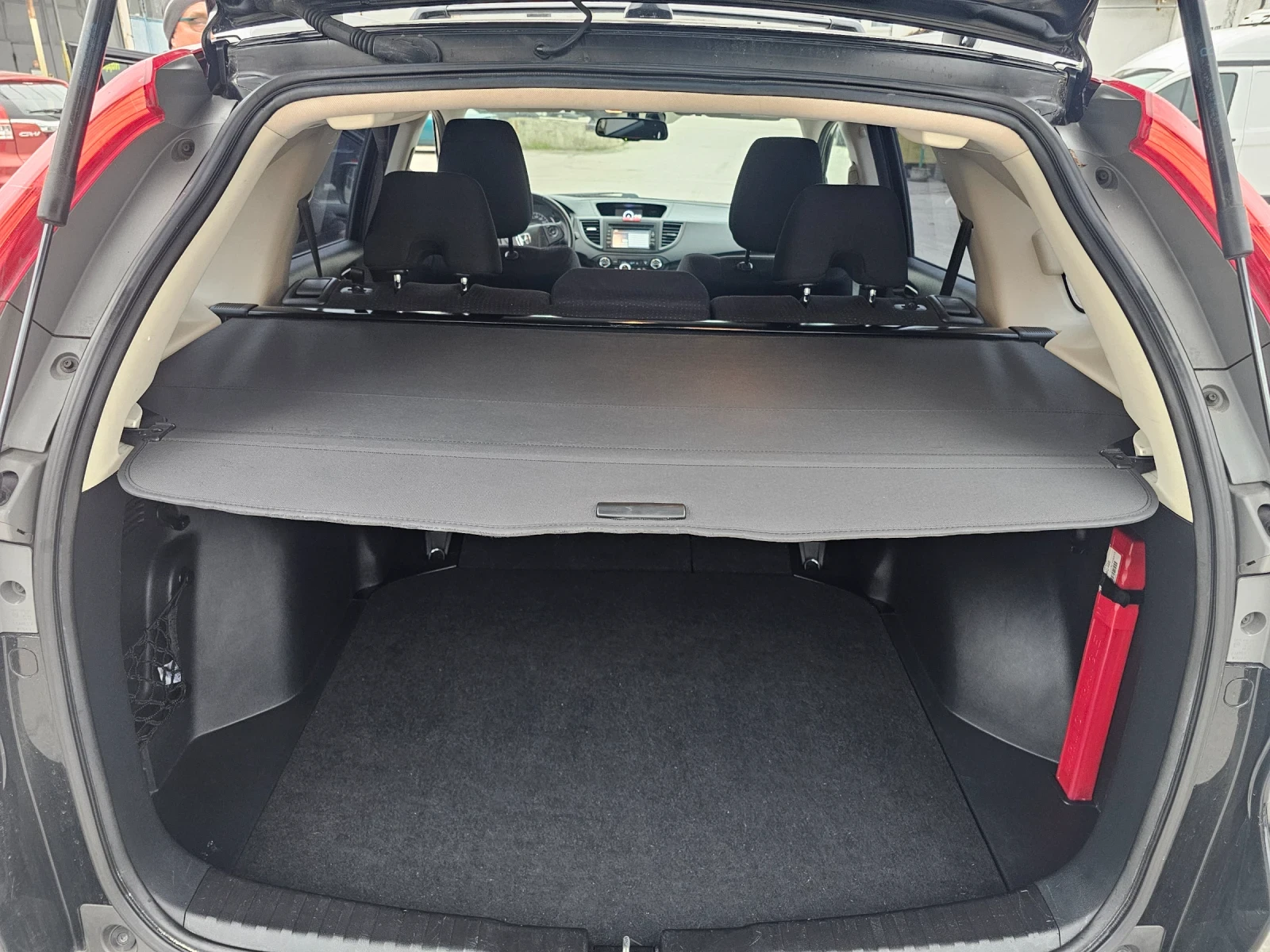 Honda Cr-v 2.0i Швейцария, снимка 11 - Автомобили и джипове - 54157357