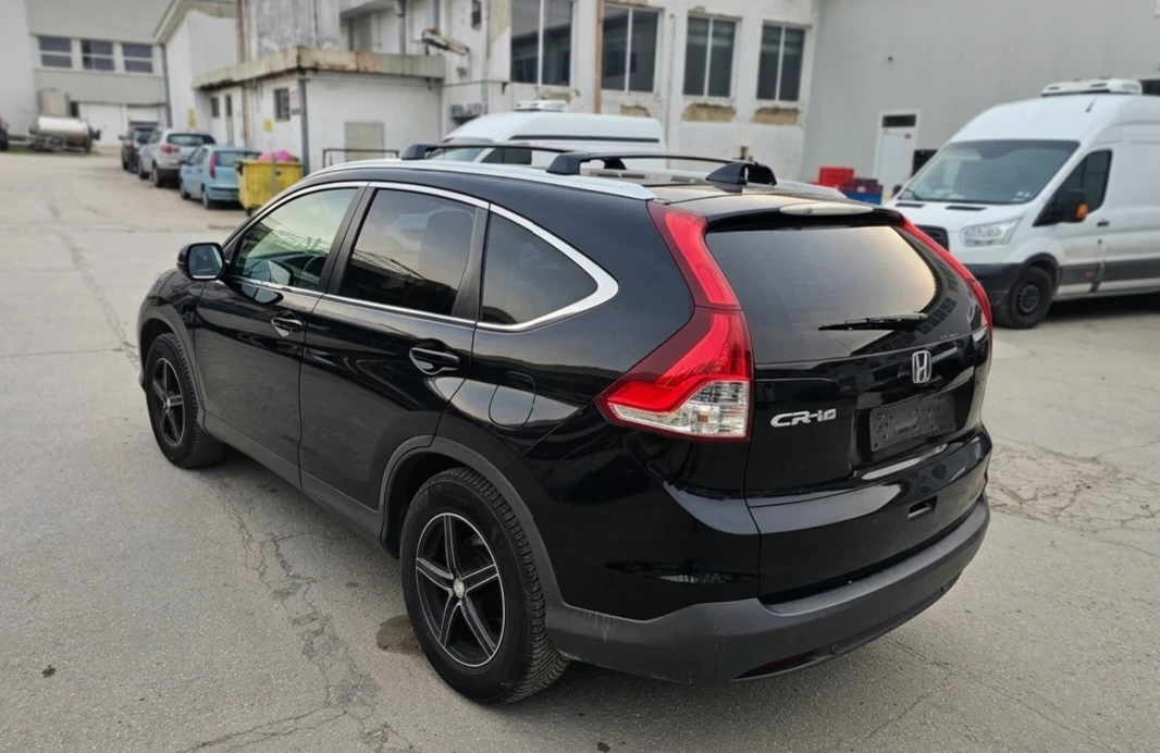 Honda Cr-v 2.0i Швейцария, снимка 6 - Автомобили и джипове - 54157357