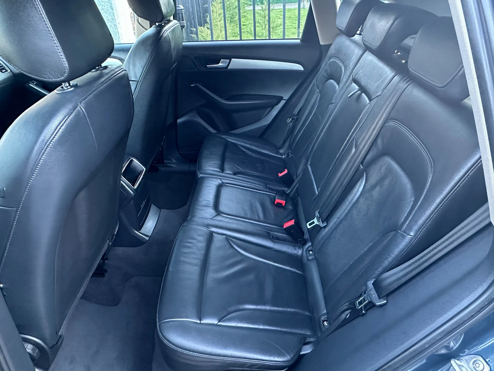 Audi Q5 2.0TDI-170k.s-4X4-LED-����-PDC-XENON-EURO5A-6��. | Mobile.bg � ����������� 12