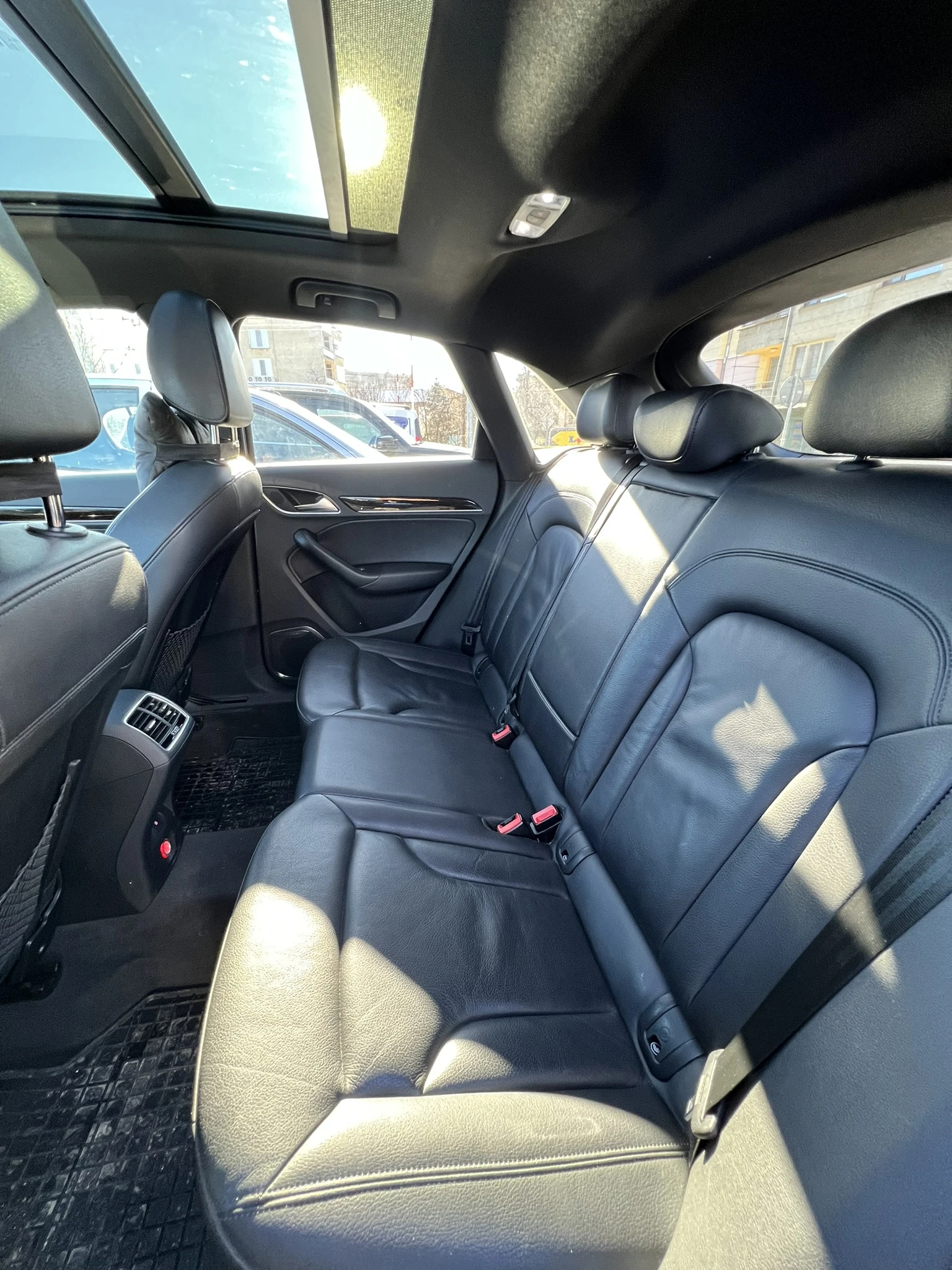 Audi Q3 2.0 TFSI PRESTIGE QUATTRO, снимка 12 - Автомобили и джипове - 54440358