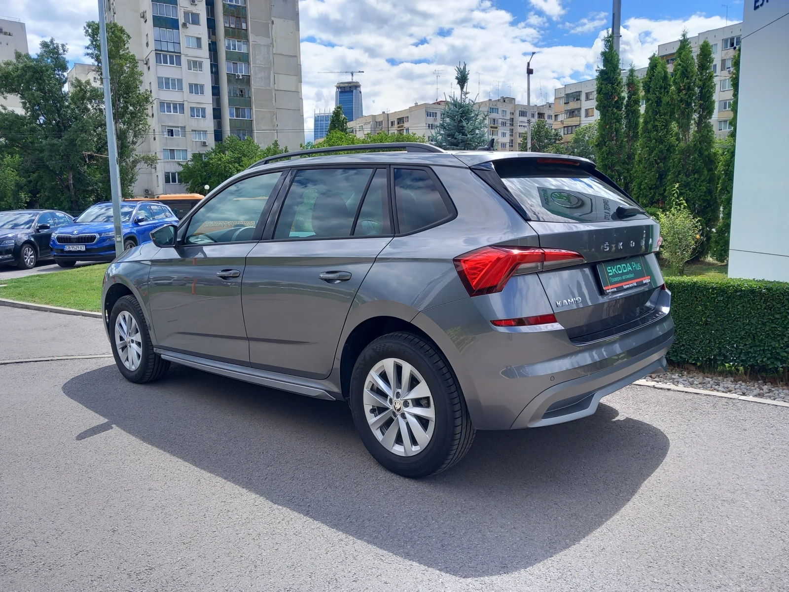 Skoda Kamiq 1.5 TSI / 6МТ, снимка 4 - Автомобили и джипове - 54893169
