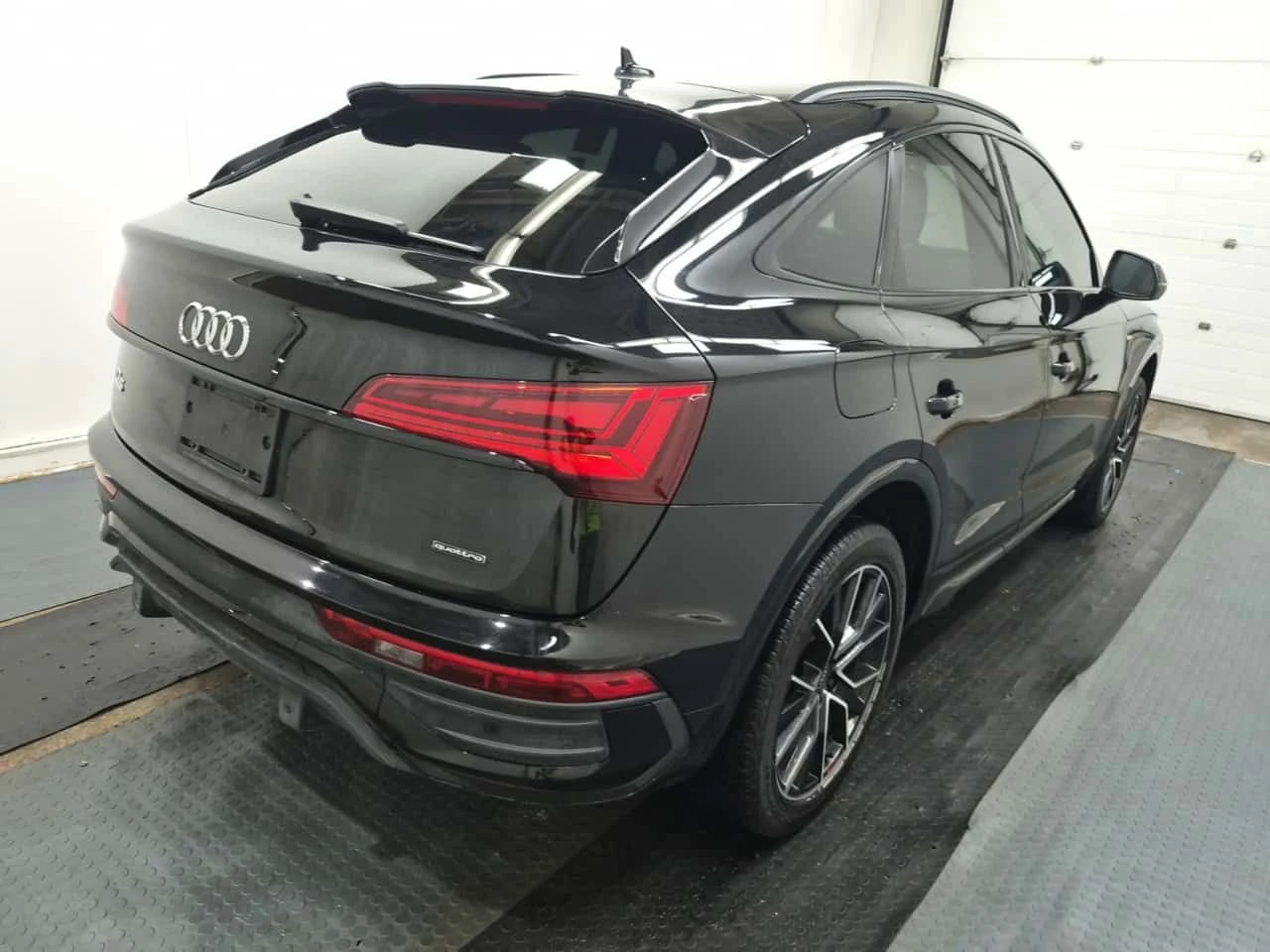 Audi Q5  S LINE PREMIUM /CARFAX/SPORTBACK, снимка 3 - Автомобили и джипове - 55143087