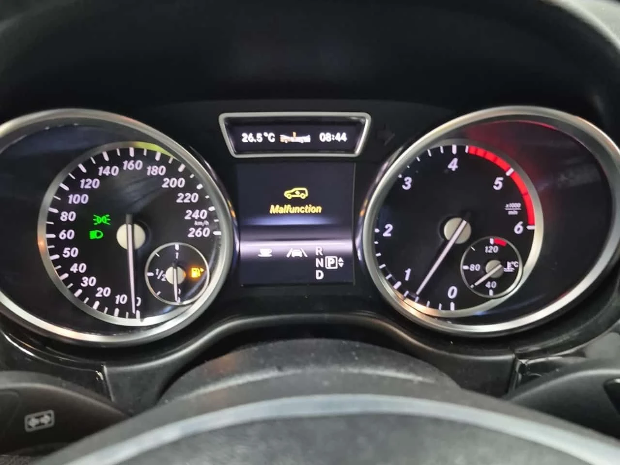 Mercedes-Benz ML 350 * BLUETEC * CARFAX * ЦЕНА ДО БГ, снимка 8 - Автомобили и джипове - 55260871
