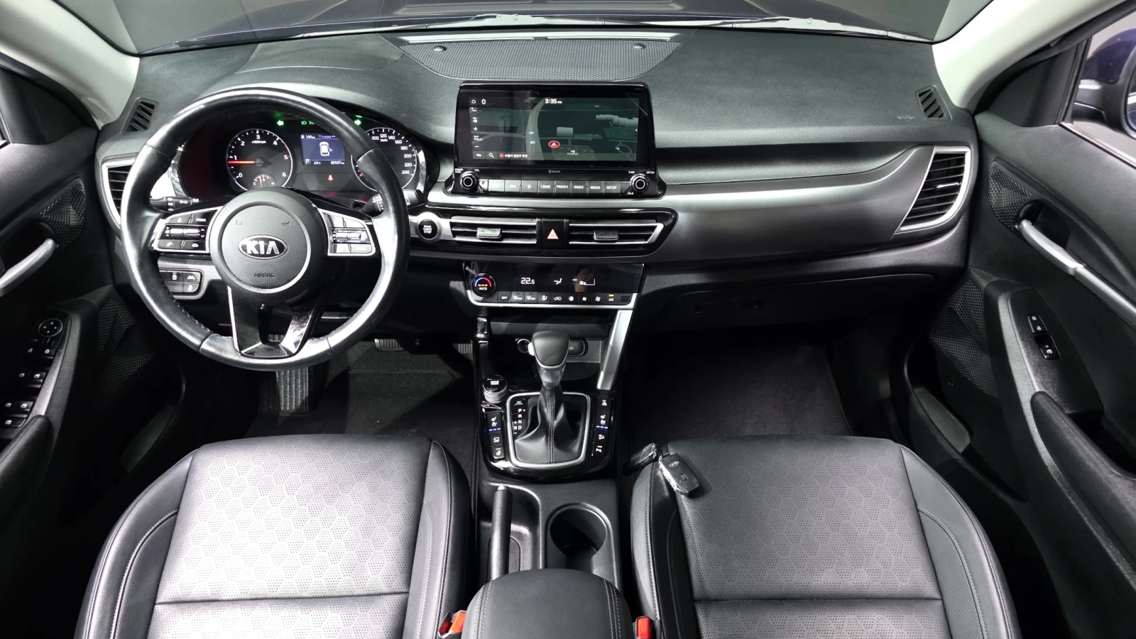 Kia Seltos 1.6* ПОДГРЕВ ВОЛАН* КРАЙНА ЦЕНА, снимка 7 - Автомобили и джипове - 55318954