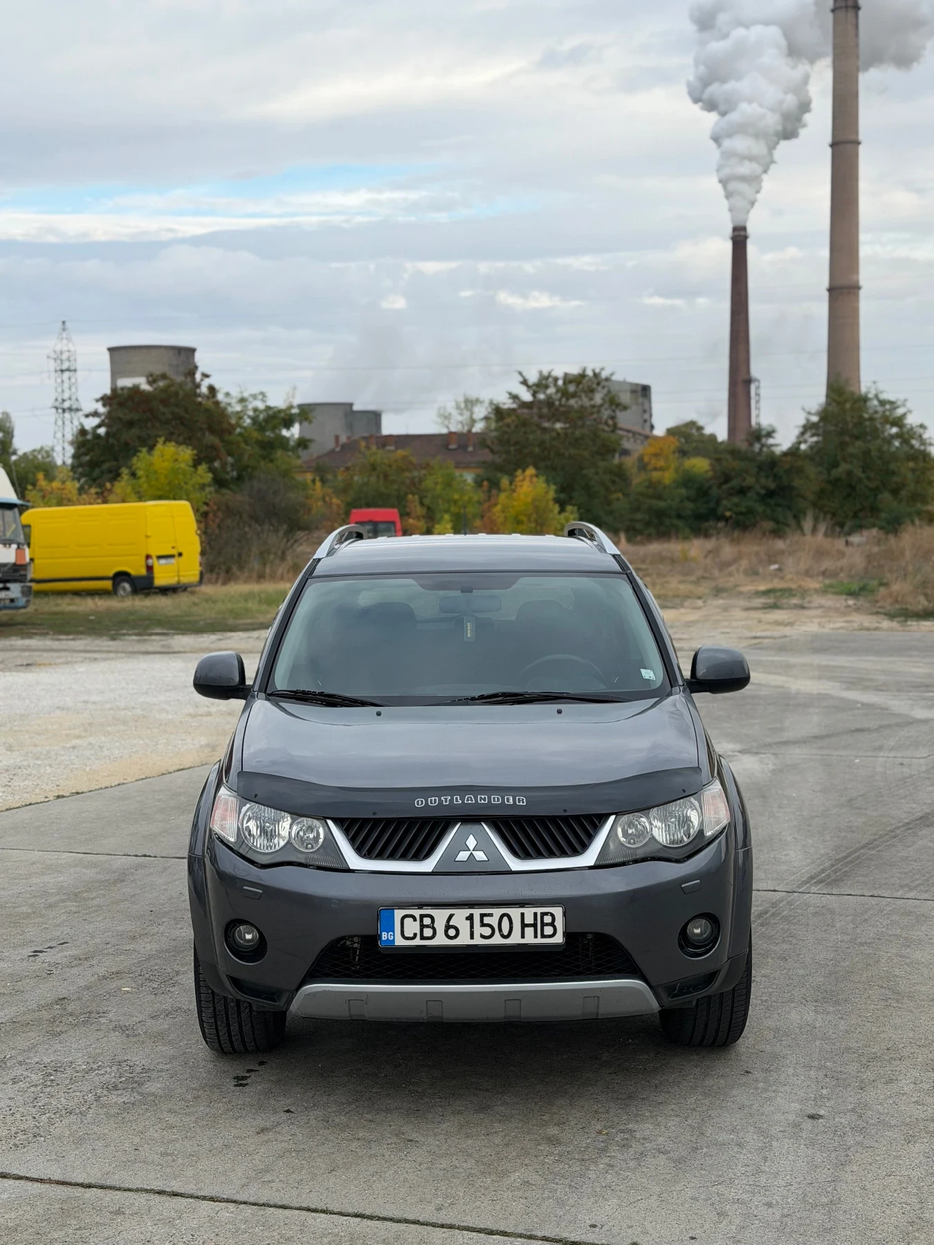 Mitsubishi Outlander, снимка 2 - Автомобили и джипове - 56464692