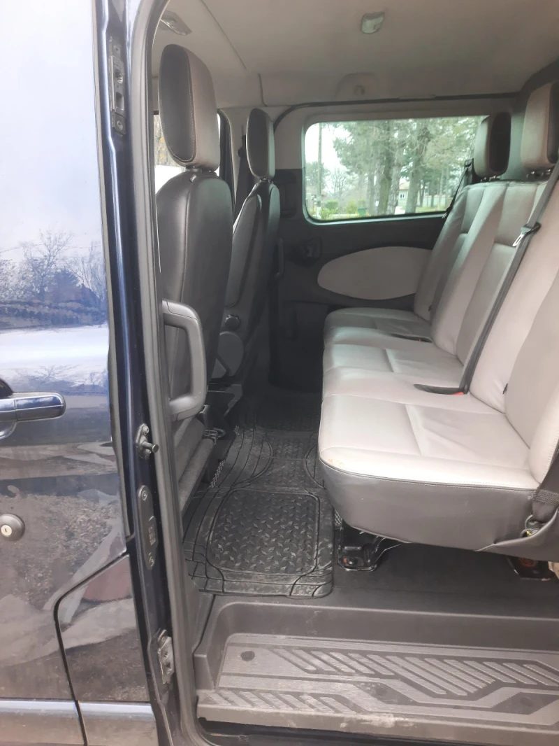 Ford Transit Custom, снимка 8 - Бусове и автобуси - 49143913