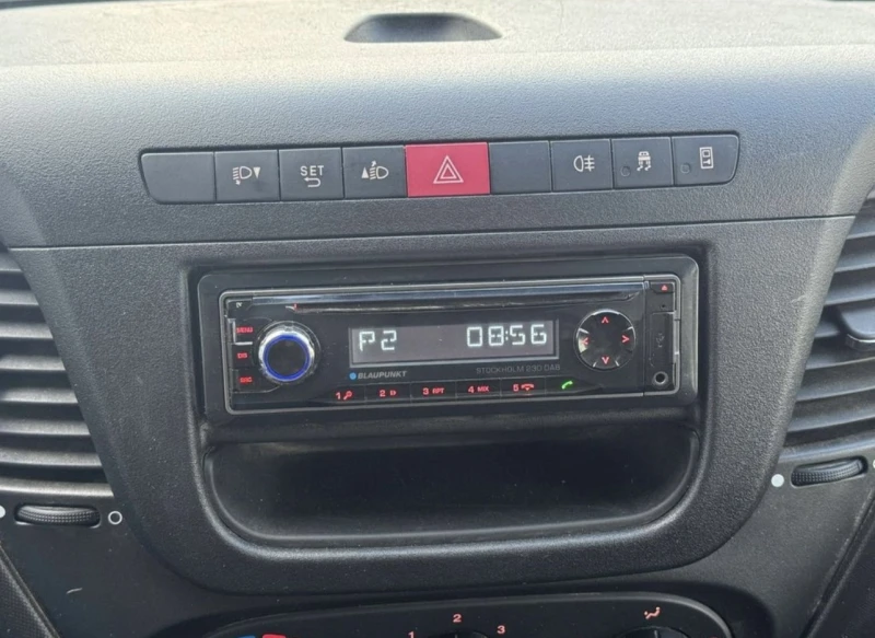 Iveco Daily 35S13V 2.3 , H3 L , КЛИМА , ТЕМПОМАТ , 225.000КМ, снимка 8 - Бусове и автобуси - 52844772