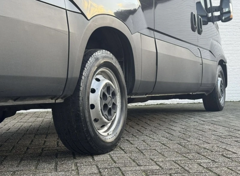 Iveco Daily 35S13V 2.3 , H3 L , КЛИМА , ТЕМПОМАТ , 225.000КМ, снимка 3 - Бусове и автобуси - 52844772
