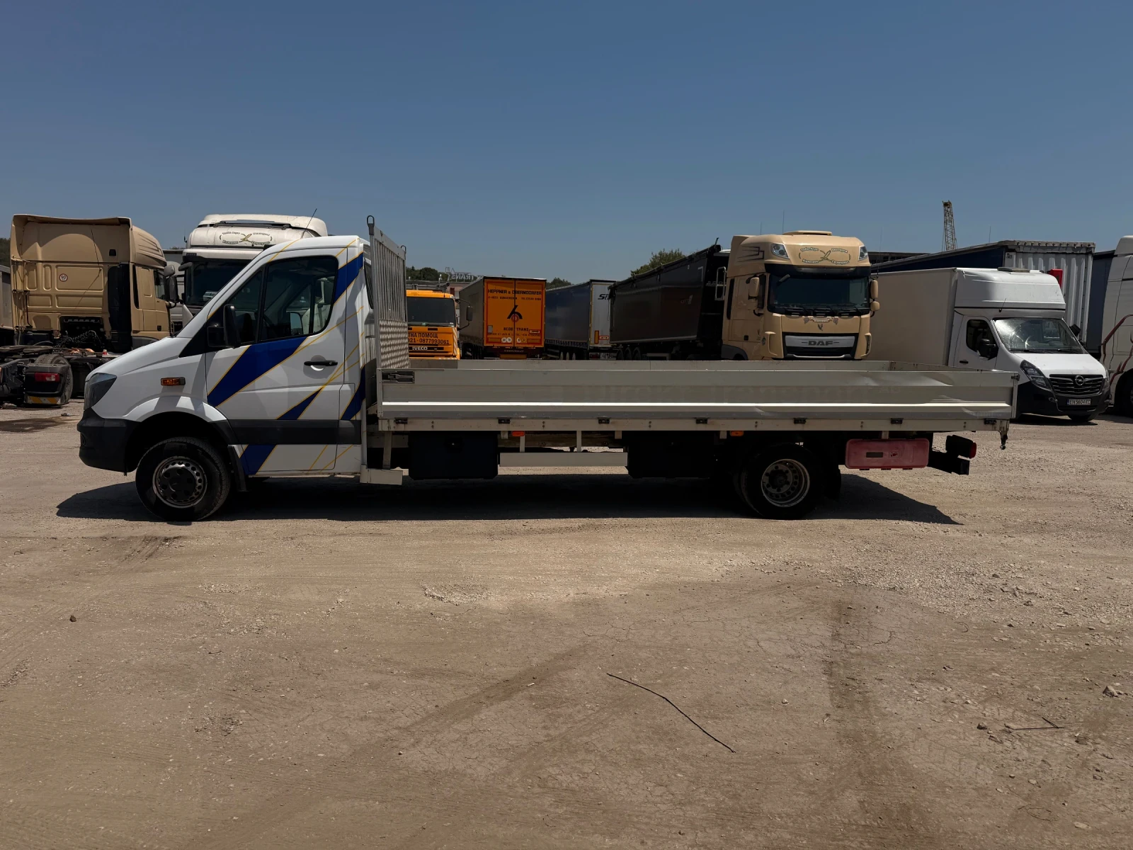 Mercedes-Benz Sprinter 519 , 4x4 , Бордови 5.50 м. Каросерия - изображение 5