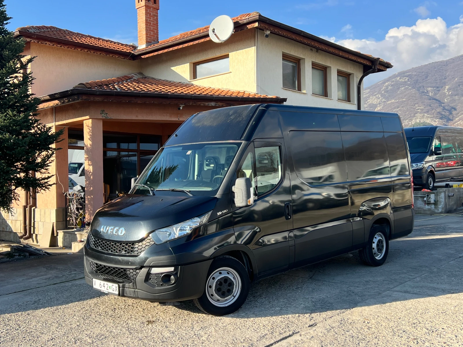 Iveco Daily 35S13V 2.3 , H3 L , ����� , �������� , 225.000�� | Mobile.bg � ����������� 1
