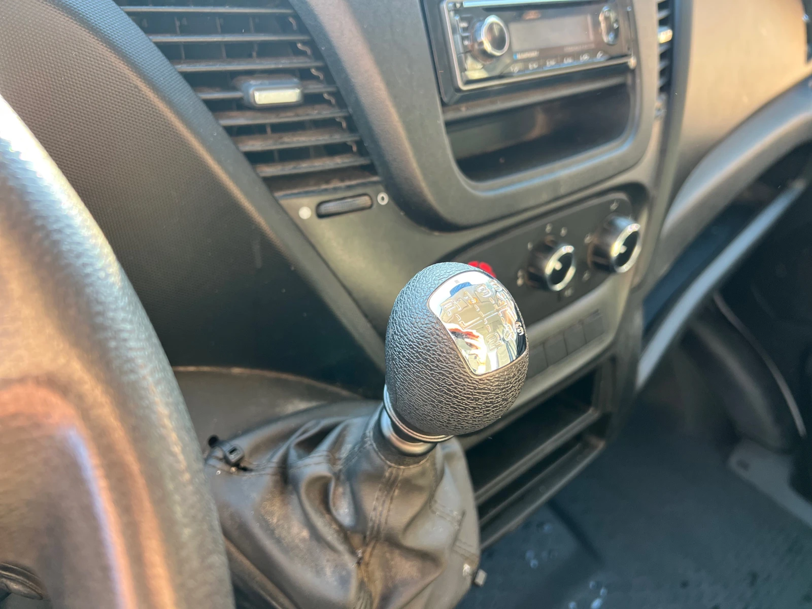 Iveco Daily 35S13V 2.3 , H3 L , ����� , �������� , 225.000�� | Mobile.bg � ����������� 11