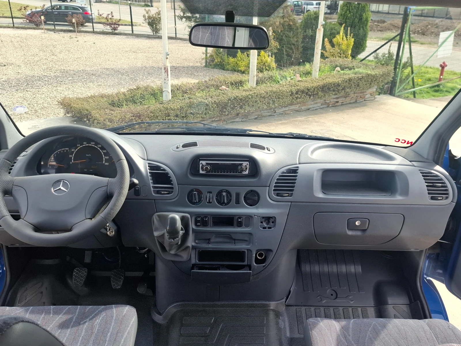 Mercedes-Benz Sprinter CDI/8+ 1м./Климатик, снимка 9 - Бусове и автобуси - 54081438