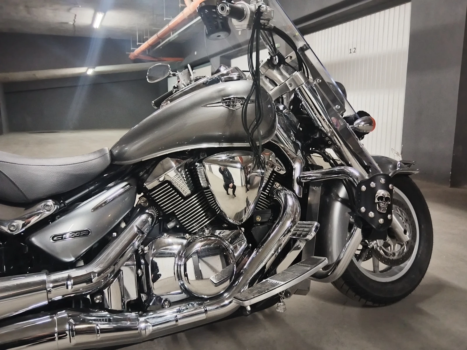 Suzuki Intruder VLR1800, снимка 16 - Мотоциклети и мототехника - 55831778