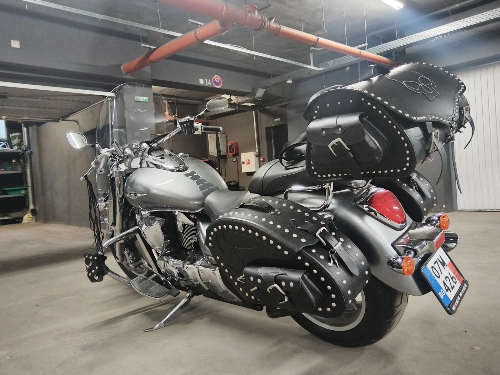 Suzuki Intruder VLR1800, снимка 14 - Мотоциклети и мототехника - 55831778