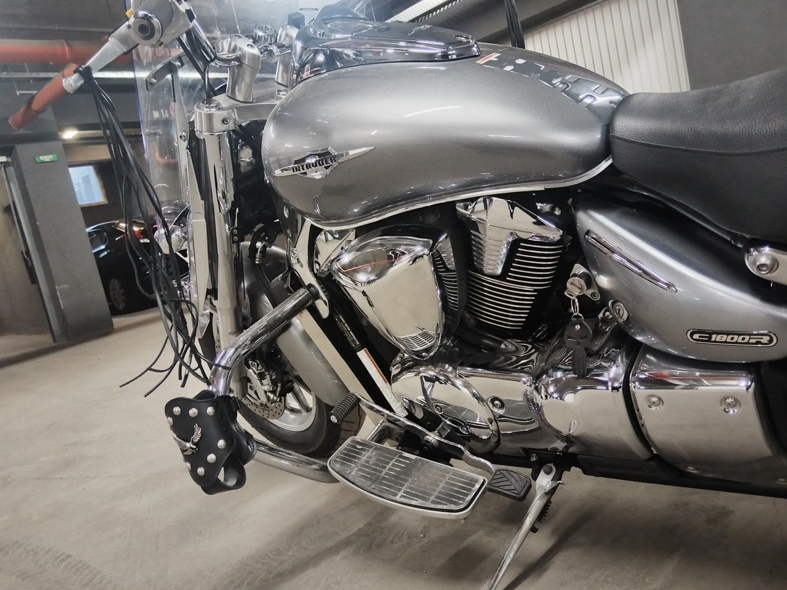 Suzuki Intruder VLR1800, снимка 8 - Мотоциклети и мототехника - 55831778