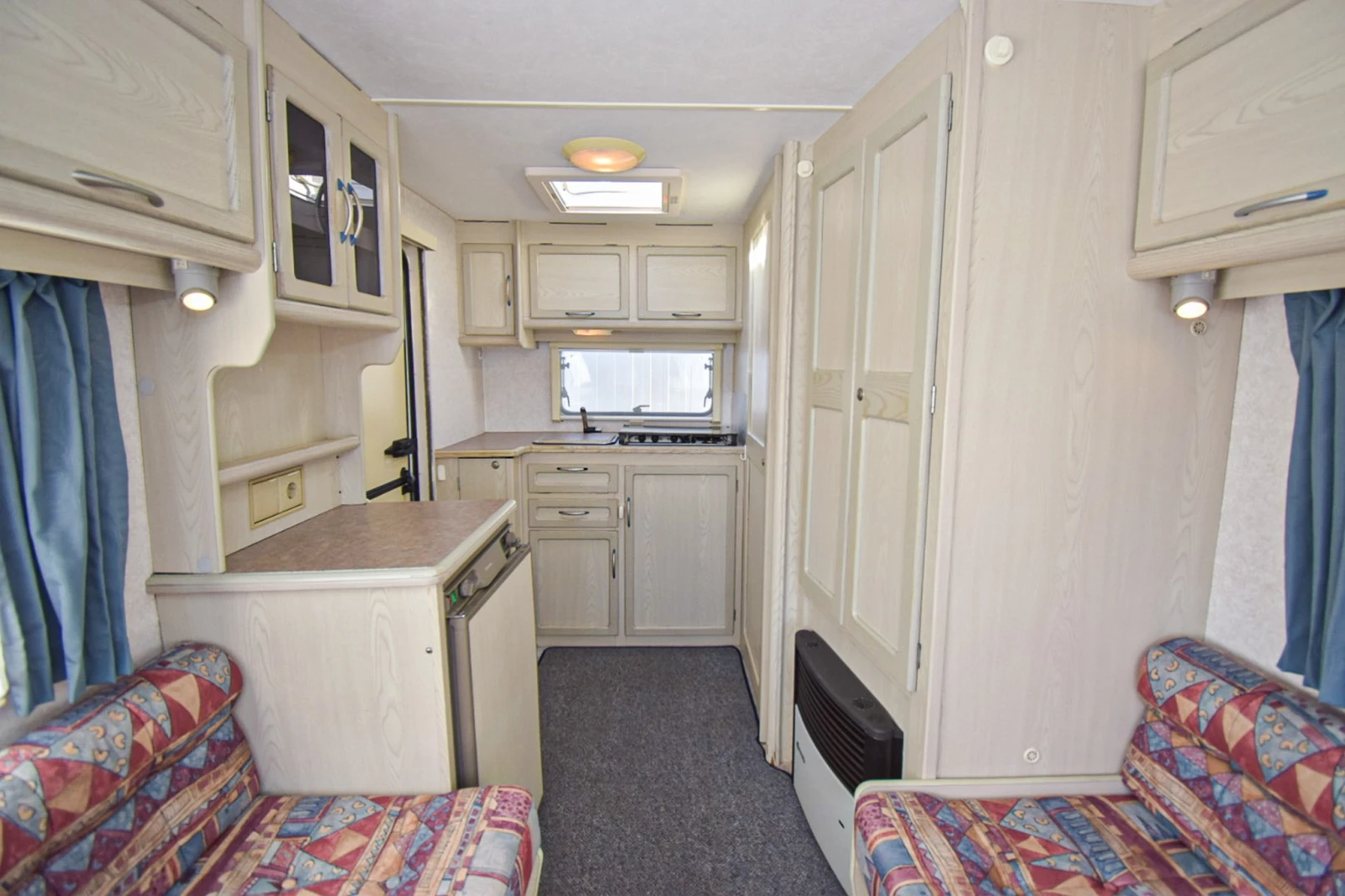 Каравана Sprite Super 390 EK/ Форселт - изображение 7