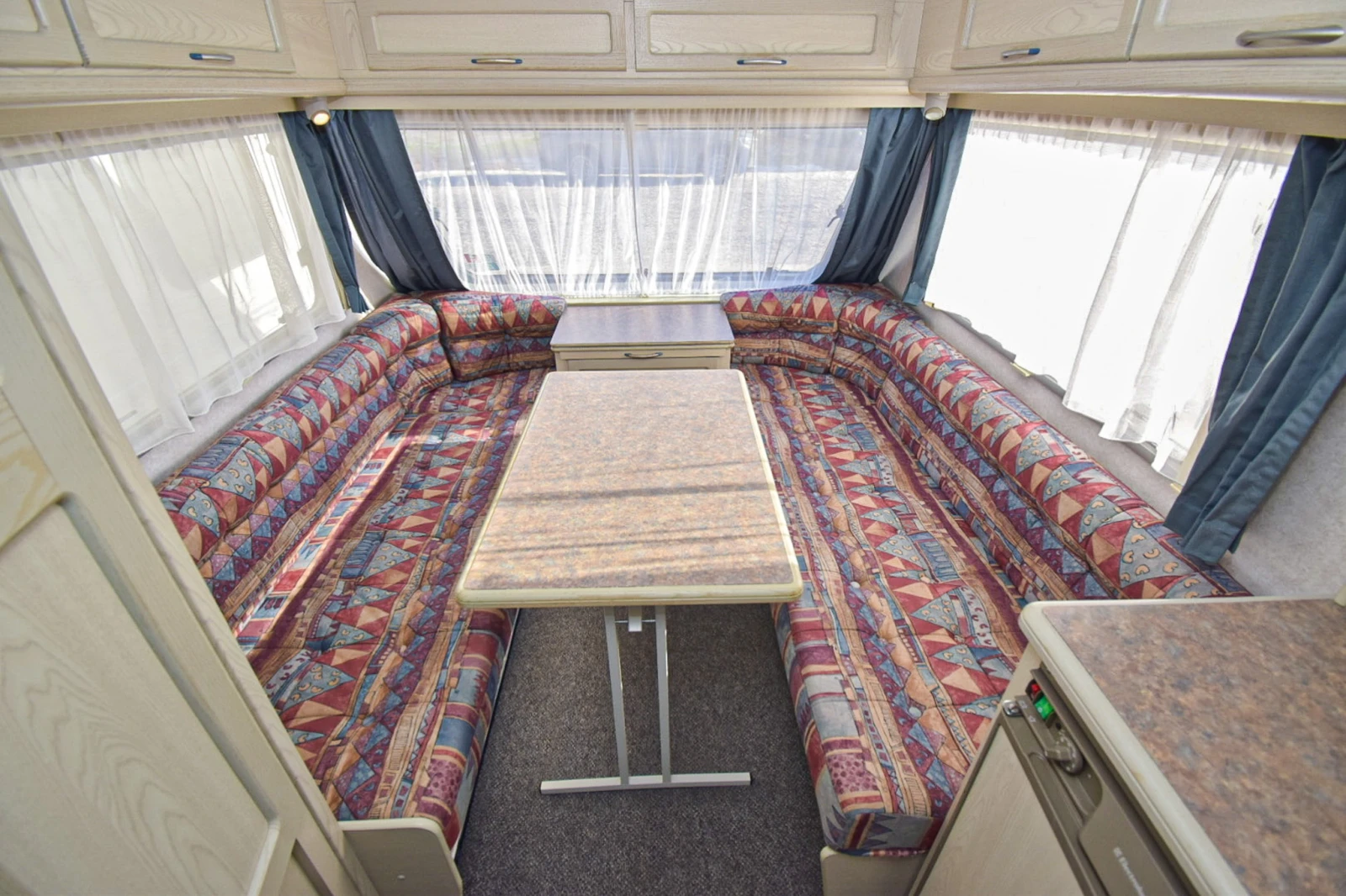 Каравана Sprite Super 390 EK/ Форселт - изображение 5