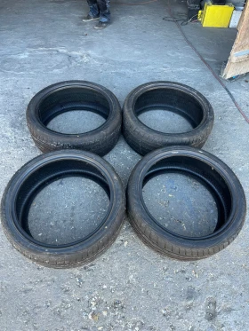 Гуми Всесезонни 275/35R21, снимка 1