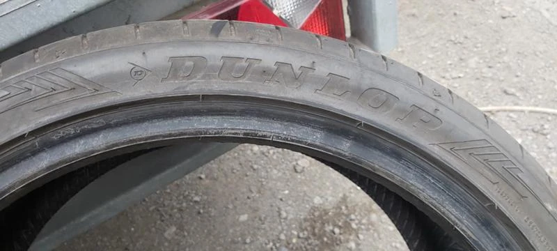 Гуми Летни 225/40R18, снимка 6 - Гуми и джанти - 33067736