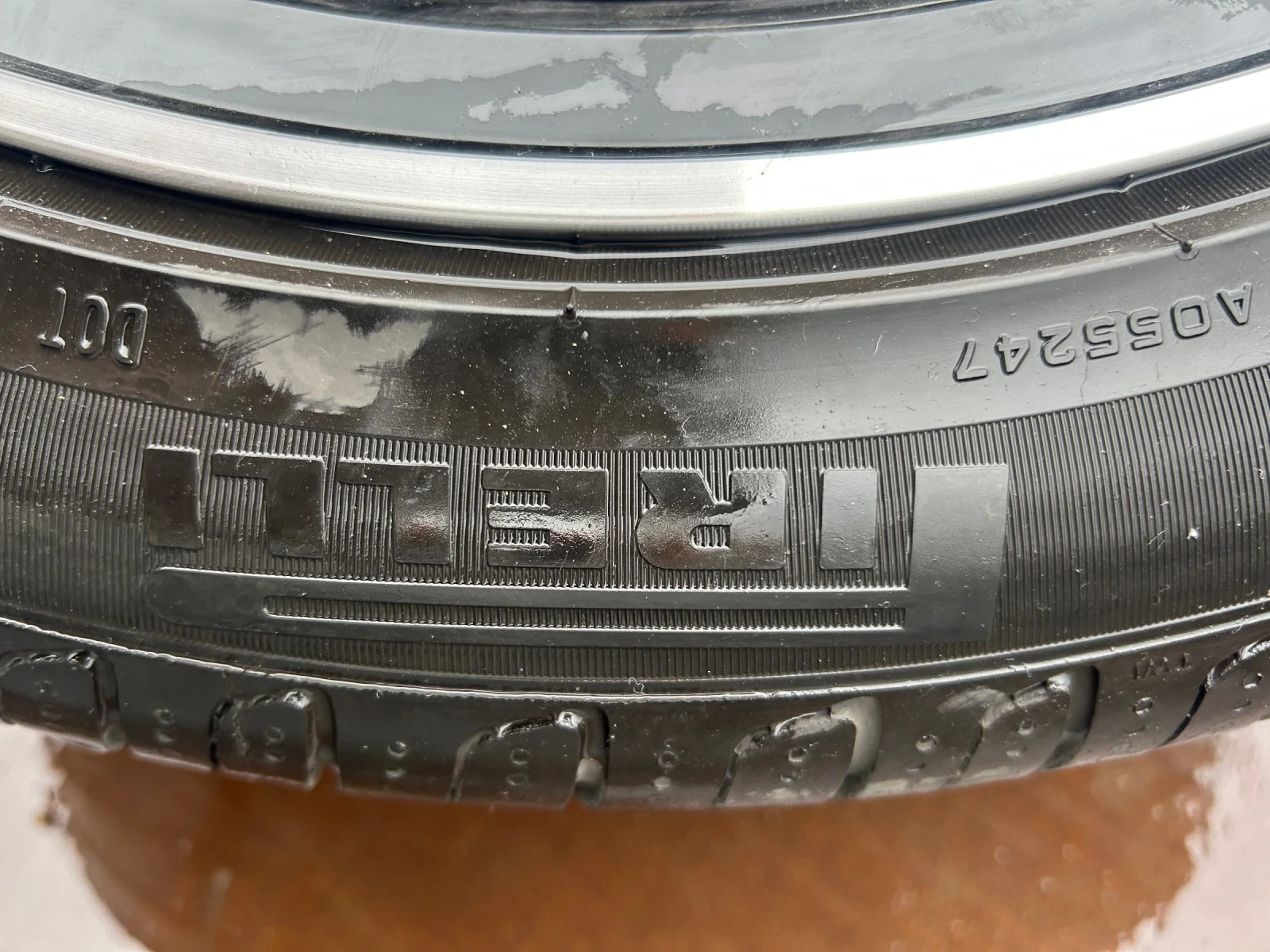 Гуми с джанти Pirelli 225/45R18, снимка 5 - Гуми и джанти - 53995163