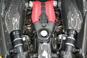 Ferrari 488 GTB 3.9 V8 BiTurbo Carbon Package AKRAPOVIC, снимка 15