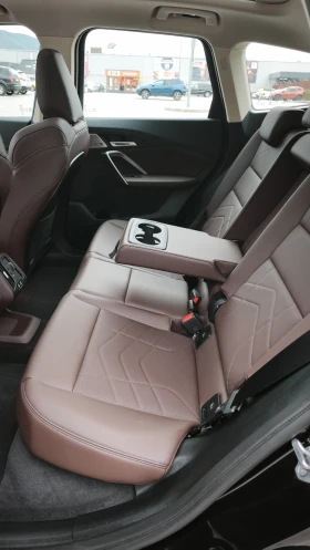 BMW iX1 eDrive 20* /xLine/ LED/ PANO/, снимка 14