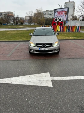 Mercedes-Benz C 220, снимка 2