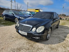 Mercedes-Benz E 320, снимка 2