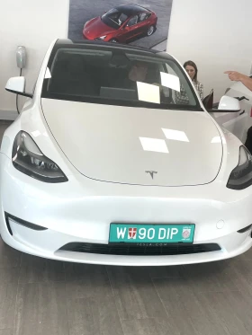 Обява за продажба на Tesla Model Y Model Y LR 82kWh 514 hp AWD ~82 000 лв. - изображение 1