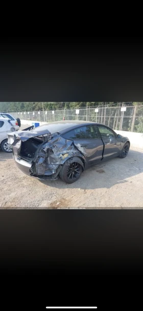 Tesla Model 3 - 28500 лв. / 14571.82 € - 34472942 4