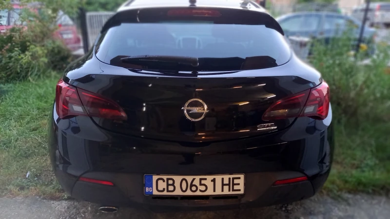 Opel Astra GTC, снимка 4 - Автомобили и джипове - 48044528