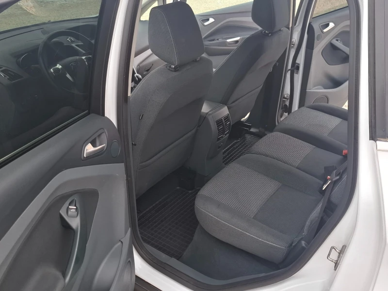 Ford C-max 1.6i/Газ.Инж./Клима, снимка 11 - Автомобили и джипове - 48238578