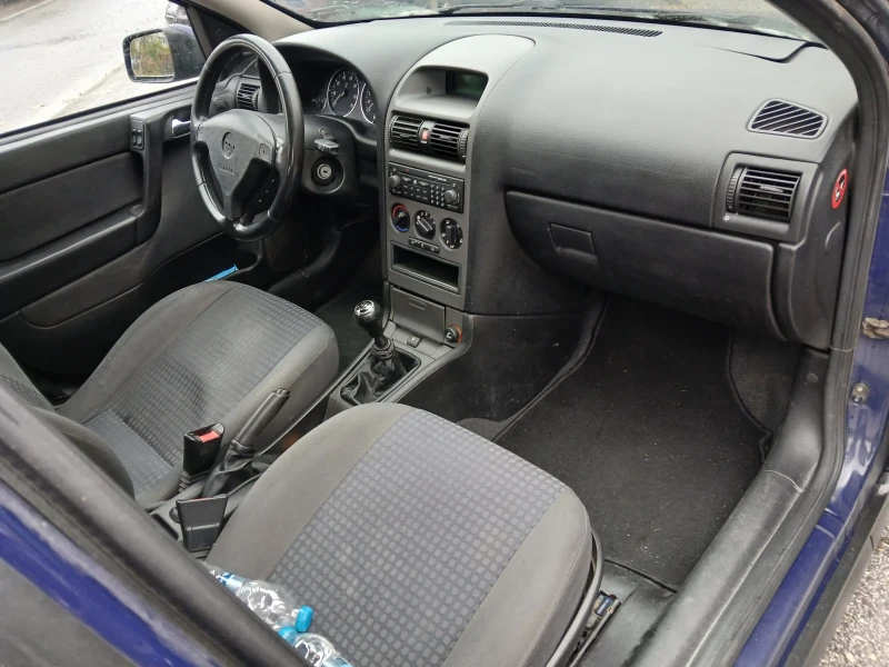 Opel Astra 1.6, снимка 6 - Автомобили и джипове - 48469901