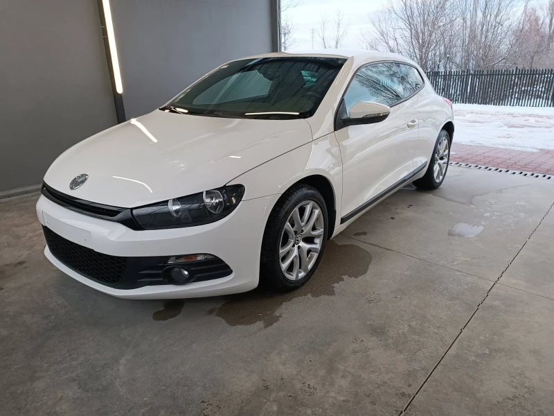 VW Scirocco, снимка 1 - Автомобили и джипове - 48481801