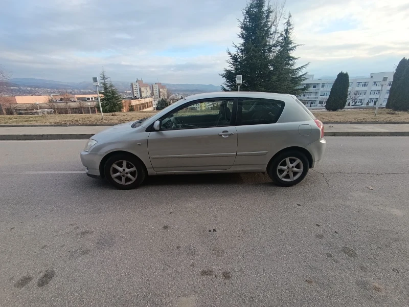 Toyota Corolla, снимка 7 - Автомобили и джипове - 49056603